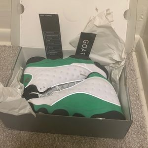 Air Jordan retro 13 “Lucky Green” size 8.5 very good condition with original box